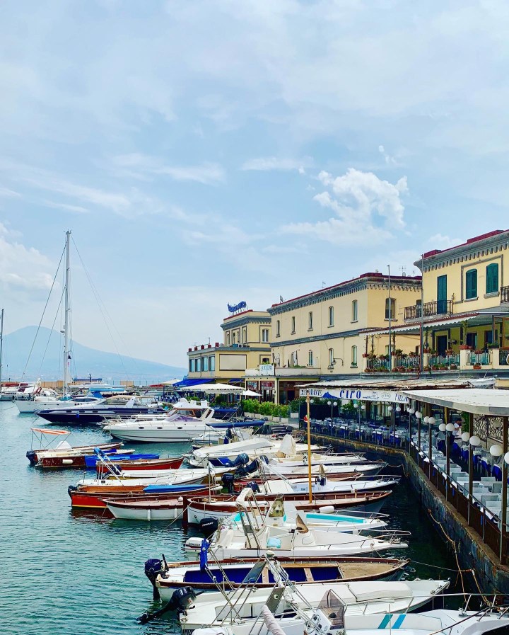 E6135180-12B5-4CC0-9418-DC19BF0BB9C9